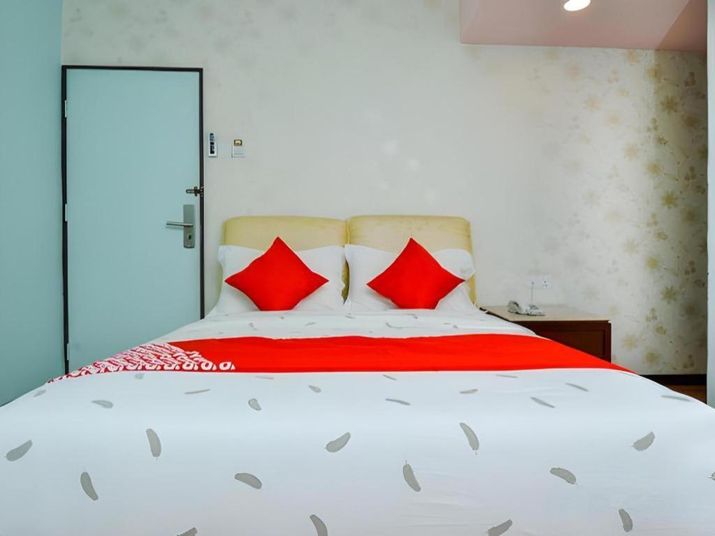 Grand Ct Hotel Malacca Exterior foto
