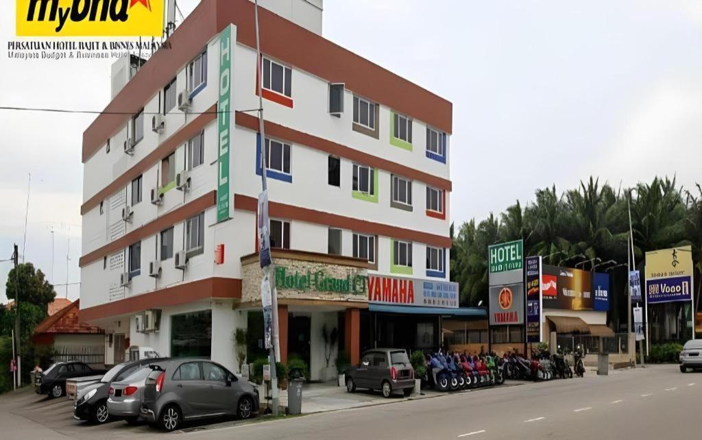 Grand Ct Hotel Malacca Exterior foto